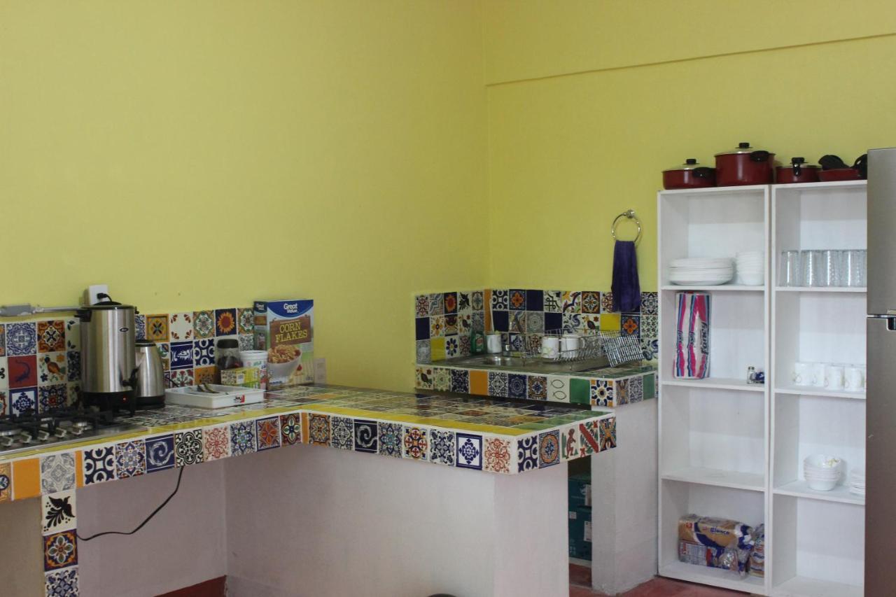 Sukha Hostel Ксилитла Екстериор снимка